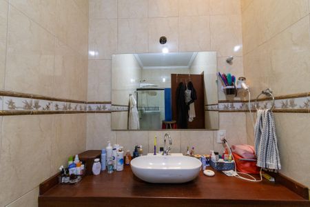 Casa para alugar com 430m², 4 quartos e 4 vagas Casa para alugar com 430m², 4 quartos e 4 vagasBanheiro da Suíte
