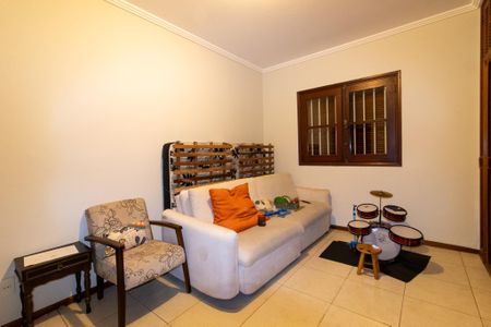 Casa para alugar com 430m², 4 quartos e 4 vagas Casa para alugar com 430m², 4 quartos e 4 vagasQuarto 4