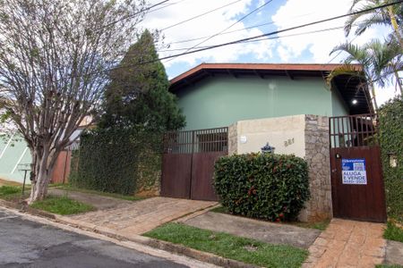 Casa para alugar com 430m², 4 quartos e 4 vagas Casa para alugar com 430m², 4 quartos e 4 vagasFachada