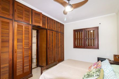 Casa para alugar com 430m², 4 quartos e 4 vagas Casa para alugar com 430m², 4 quartos e 4 vagasSuite 2