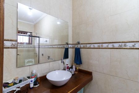 Casa para alugar com 430m², 4 quartos e 4 vagas Casa para alugar com 430m², 4 quartos e 4 vagasBanheiro da Suíte 2