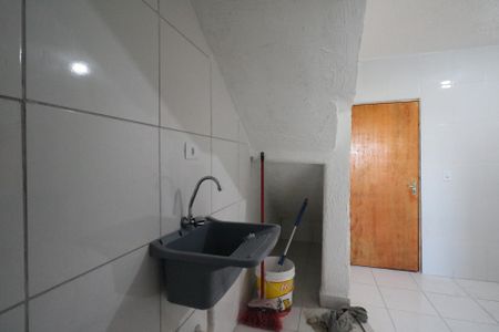 Casa para alugar com 20m², 1 quarto e sem vagaÁrea de Serviço