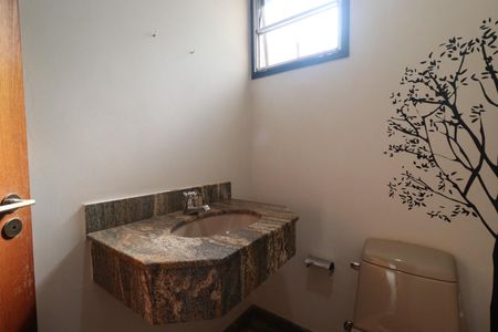 Apartamento para alugar com 135m², 3 quartos e 2 vagasLavabo