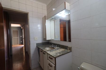 Apartamento para alugar com 135m², 3 quartos e 2 vagasBanheiro