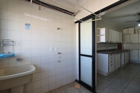 Apartamento para alugar com 135m², 3 quartos e 2 vagasÁrea de Serviço