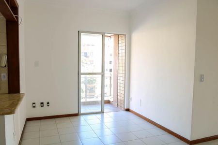 Apartamento para alugar com 93m², 2 quartos e 1 vagaSala