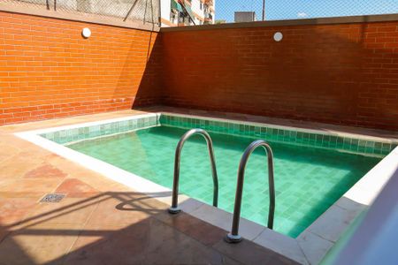Apartamento para alugar com 93m², 2 quartos e 1 vagaÁrea comum - Piscina
