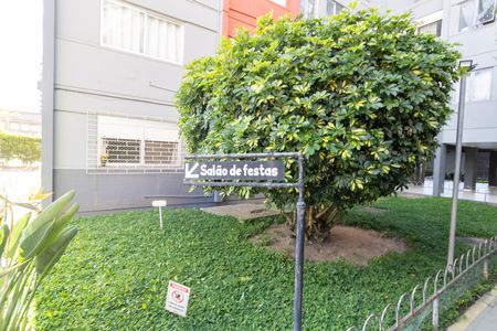 Apartamento para alugar com 45m², 1 quarto e sem vaga Apartamento para alugar com 45m², 1 quarto e sem vagaÁrea comum - Salão de festas