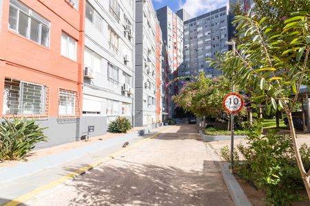 Apartamento para alugar com 45m², 1 quarto e sem vaga Apartamento para alugar com 45m², 1 quarto e sem vagaFachada