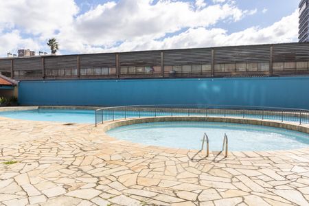 Apartamento para alugar com 45m², 1 quarto e sem vaga Apartamento para alugar com 45m², 1 quarto e sem vagaÁrea comum - Piscina
