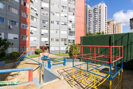 Apartamento para alugar com 45m², 1 quarto e sem vaga Apartamento para alugar com 45m², 1 quarto e sem vagaÁrea comum - Playground