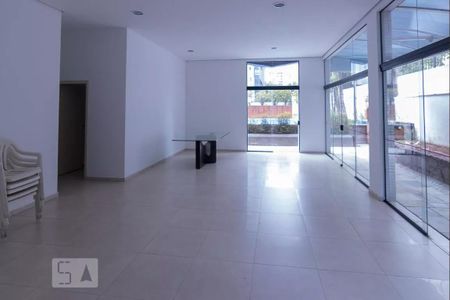 Apartamento à venda com 215m², 5 quartos e 4 vagas Apartamento à venda com 215m², 5 quartos e 4 vagasÁrea Comum