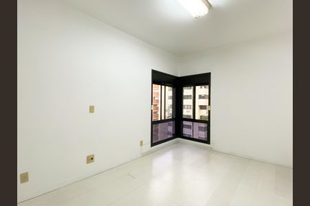 Apartamento à venda com 215m², 5 quartos e 4 vagas Apartamento à venda com 215m², 5 quartos e 4 vagasSuíte 3