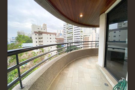 Apartamento à venda com 215m², 5 quartos e 4 vagas Apartamento à venda com 215m², 5 quartos e 4 vagasVaranda
