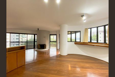 Apartamento à venda com 215m², 5 quartos e 4 vagas Apartamento à venda com 215m², 5 quartos e 4 vagasSala