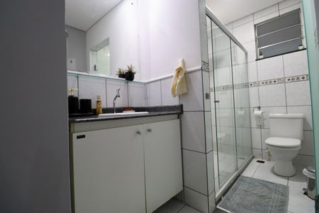 Casa para alugar com 70m², 2 quartos e 2 vagasBanheiro