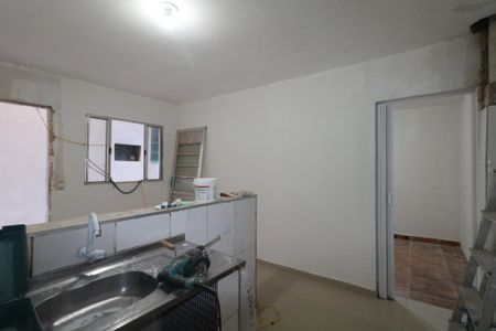 Cozinha e Área de Serviço de casa para alugar com 1 quarto, 20m² em Serraria, Diadema
