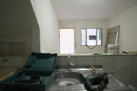 Cozinha e Área de Serviço de casa para alugar com 1 quarto, 20m² em Serraria, Diadema
