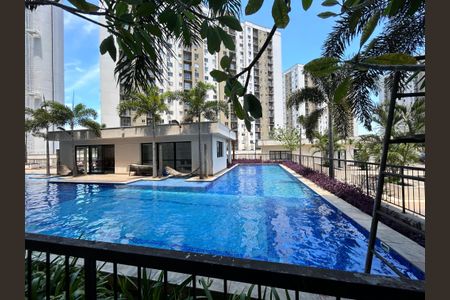Apartamento para alugar com 64m², 3 quartos e 1 vagaÁrea comum - Piscina