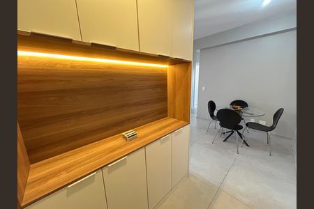 Apartamento para alugar com 64m², 3 quartos e 1 vagaEntrada