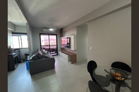 Sala de apartamento para alugar com 3 quartos, 64m² em Del Castilho, Rio de Janeiro