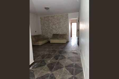 Sala de casa para alugar com 2 quartos, 75m² em Jardim Valo Verde, Embu das Artes
