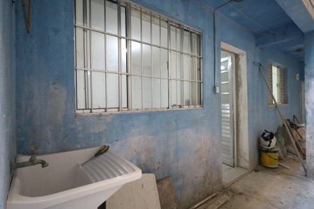 Casa para alugar com 20m², 1 quarto e sem vagaÁrea de Serviço