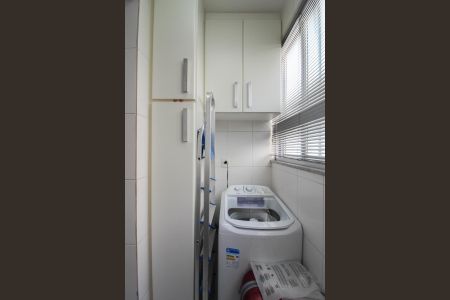 Apartamento à venda com 78m², 2 quartos e 2 vagas Apartamento à venda com 78m², 2 quartos e 2 vagasÁrea de Serviço