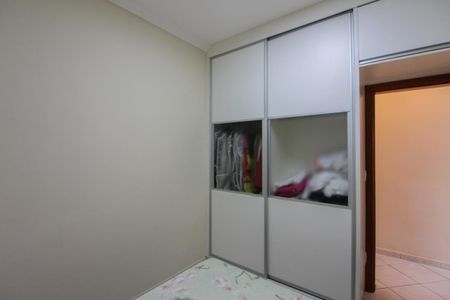 Apartamento à venda com 78m², 2 quartos e 2 vagas Apartamento à venda com 78m², 2 quartos e 2 vagasQuarto 1