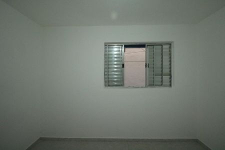 Quarto de casa para alugar com 1 quarto, 20m² em Serraria, Diadema