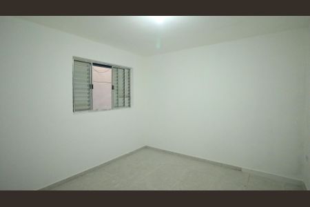 Quarto de casa para alugar com 1 quarto, 20m² em Serraria, Diadema