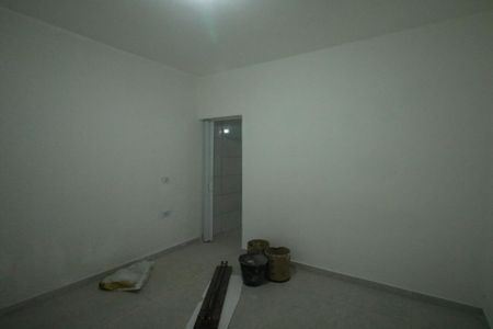 Quarto de casa para alugar com 1 quarto, 20m² em Serraria, Diadema