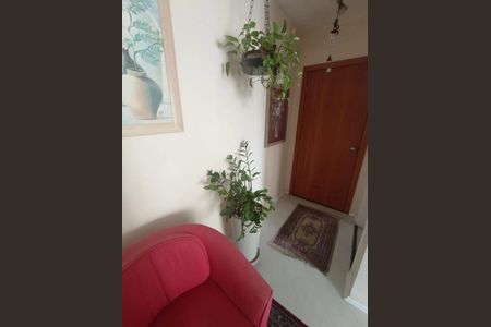 Apartamento à venda com 93m², 3 quartos e 4 vagas Apartamento à venda com 93m², 3 quartos e 4 vagasFoto 01