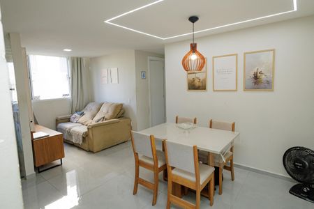 Sala e Sala de Jantar de apartamento para alugar com 2 quartos, 42m² em Campo Grande, Rio de Janeiro