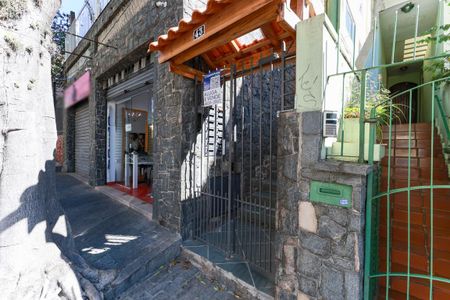 Apartamento à venda com 70m², 1 quarto e sem vaga Apartamento à venda com 70m², 1 quarto e sem vagaFachada do condomínio + plaquinha