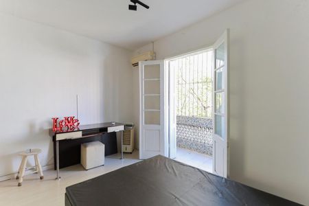 Apartamento à venda com 70m², 1 quarto e sem vaga Apartamento à venda com 70m², 1 quarto e sem vagaQuarto