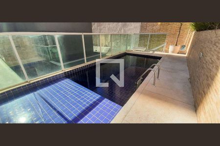 Apartamento à venda com 60m², 2 quartos e 1 vagaÁrea Comum 