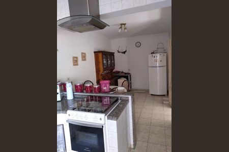 Cozinha de casa à venda com 2 quartos, 260m² em Jardim Taboao, São Paulo