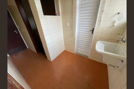 Apartamento para alugar com 3 quartos, 84m² em Carlos Prates, Belo Horizonte