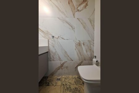 Apartamento à venda com 200m², 4 quartos e 2 vagas Apartamento à venda com 200m², 4 quartos e 2 vagasLavabo