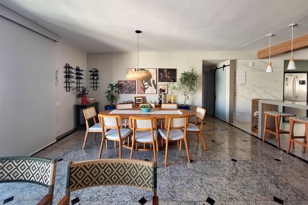 Apartamento à venda com 200m², 4 quartos e 2 vagas Apartamento à venda com 200m², 4 quartos e 2 vagasSala