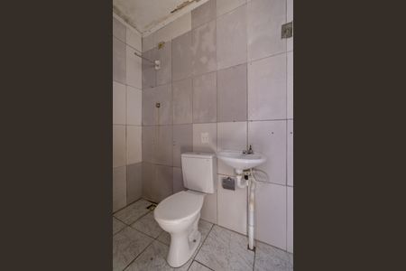 Casa para alugar com 20m², 2 quartos e sem vaga Casa para alugar com 20m², 2 quartos e sem vagaBanheiro