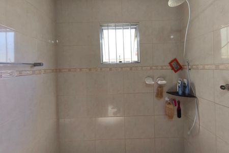 Casa à venda com 170m², 3 quartos e 3 vagas Casa à venda com 170m², 3 quartos e 3 vagasBanheiro Suíte