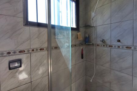 Casa à venda com 170m², 3 quartos e 3 vagas Casa à venda com 170m², 3 quartos e 3 vagasBanheiro Social