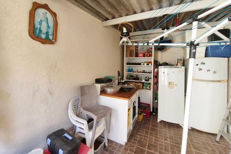 Casa à venda com 170m², 3 quartos e 3 vagas Casa à venda com 170m², 3 quartos e 3 vagasÁrea de Serviço