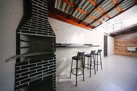 Apartamento à venda com 42m², 2 quartos e sem vaga