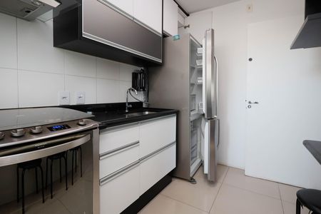 Apartamento para alugar com 80m², 3 quartos e 2 vagasCozinha e Área de Serviço