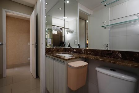 Apartamento para alugar com 80m², 3 quartos e 2 vagasBanheiro da Suíte 1