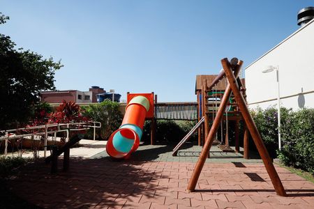 Apartamento para alugar com 80m², 3 quartos e 2 vagasÁrea comum - Playground