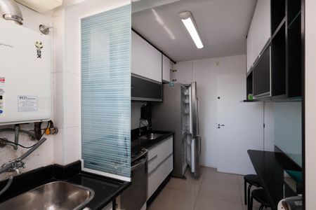 Apartamento para alugar com 80m², 3 quartos e 2 vagasCozinha e Área de Serviço